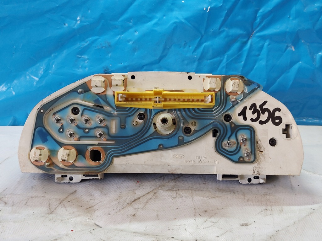 Панель приладова панель fiesta 3 xr2 1.6 b 89fb10848bb Ціна