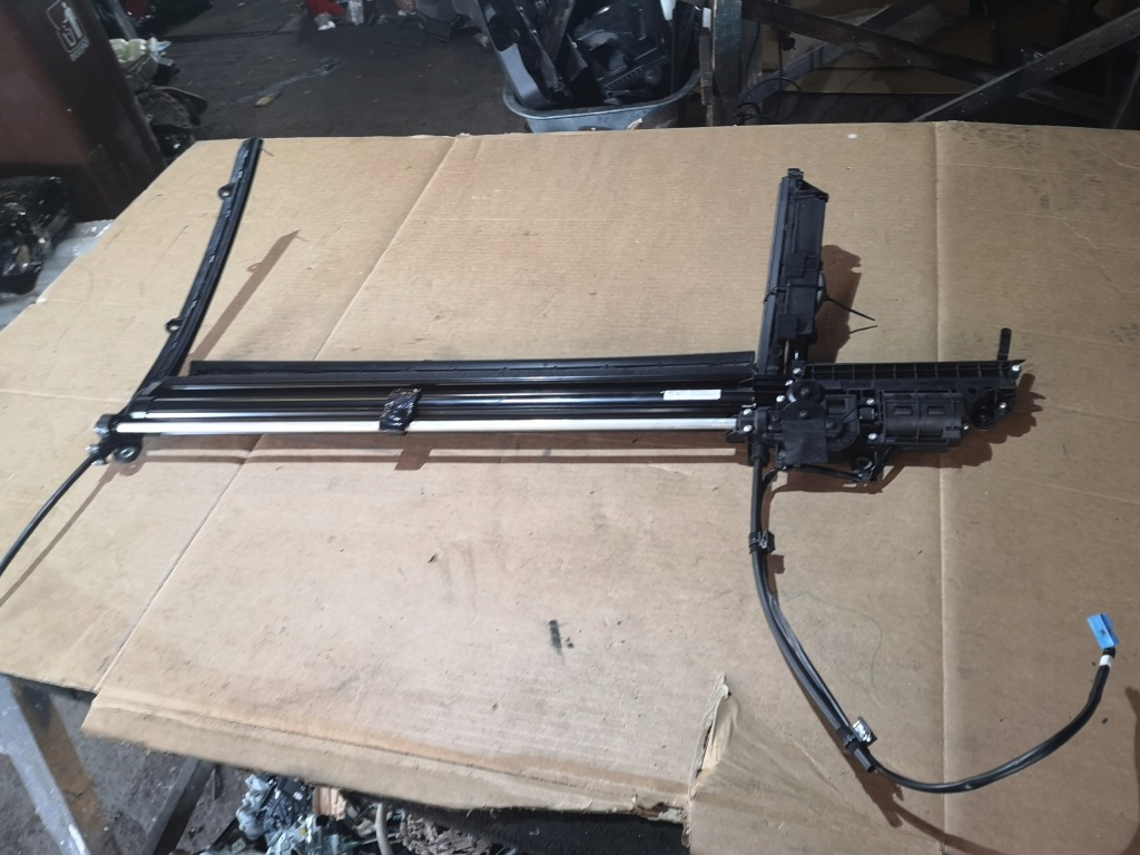 Купить Шторка задний стекло s klasa 222 w222 a2228105200