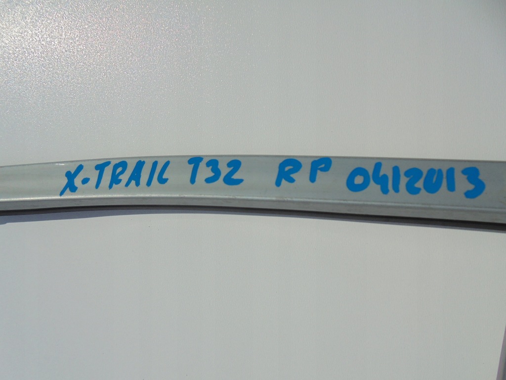 фото №7, X-trail t32 направляющая стекло правый перед