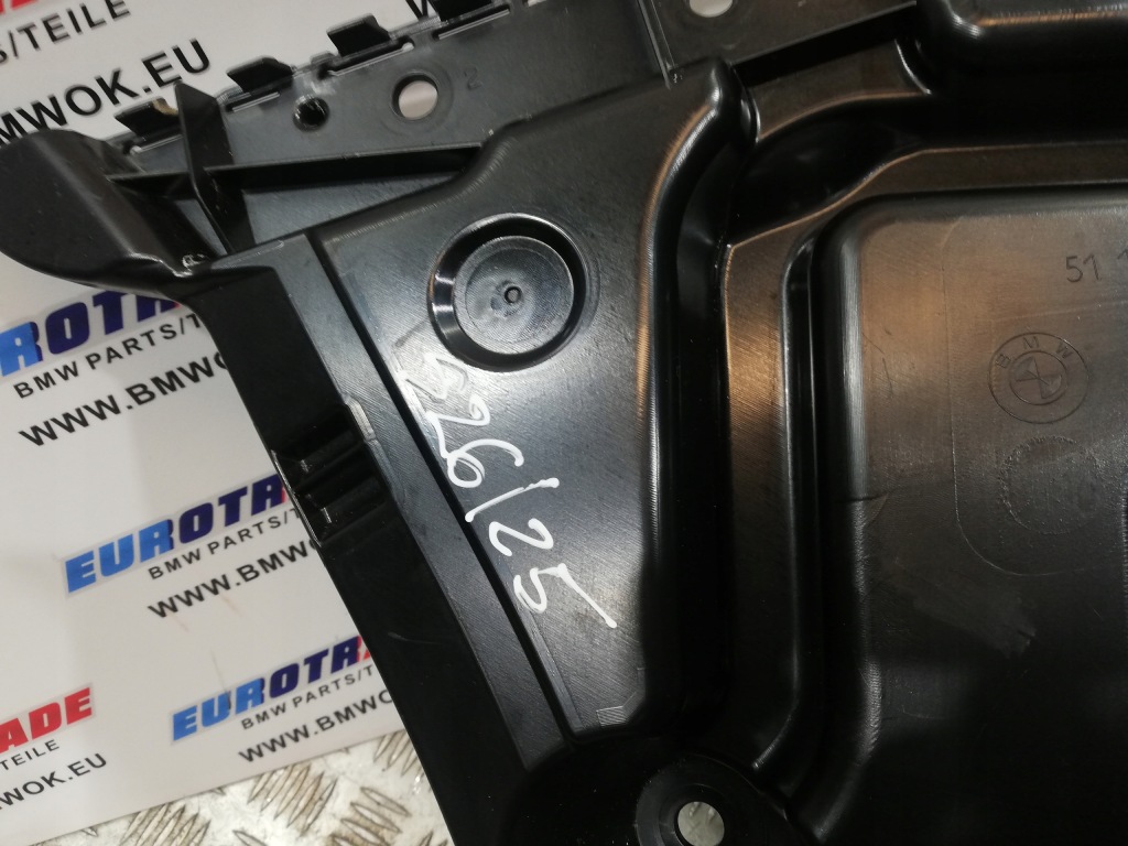 Bmw 8 g14 g15 комплект кронштейн адаптер направляющая бампера задний в Украине