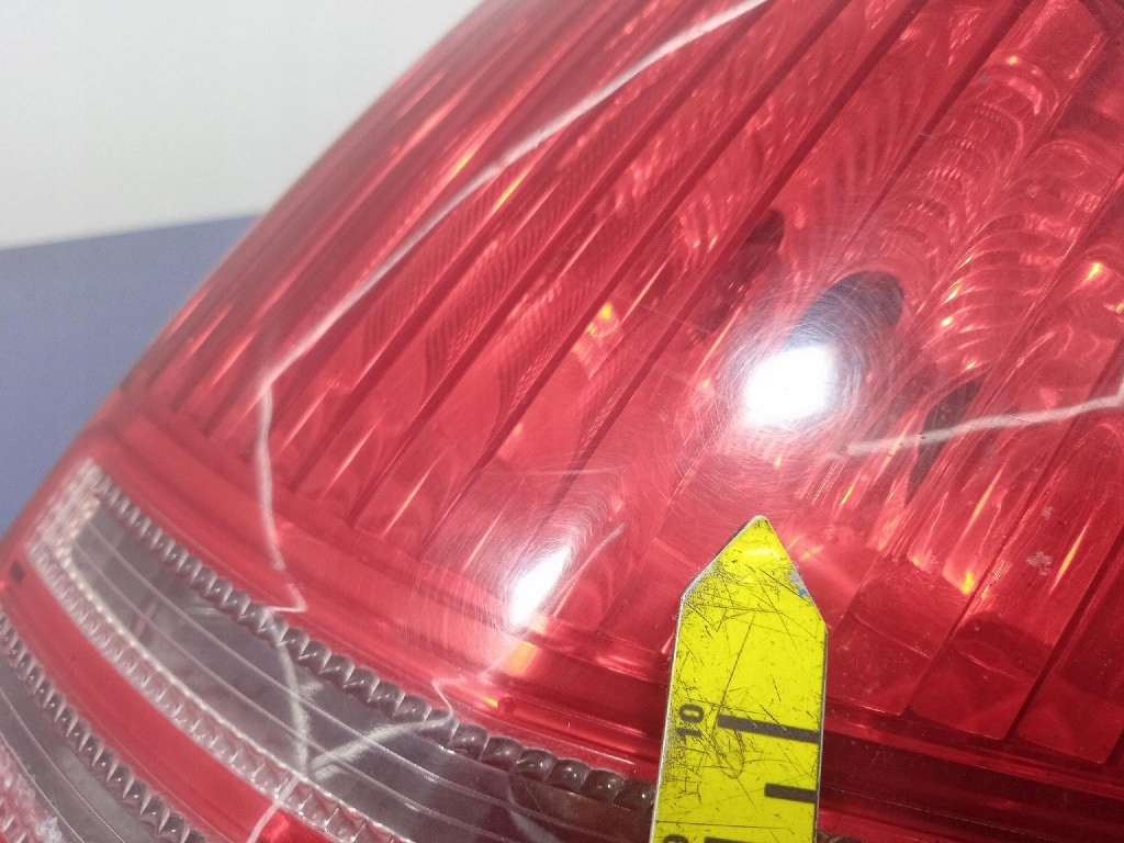 фото №9, Citroen c4 i лампа задня права задня 9655863980