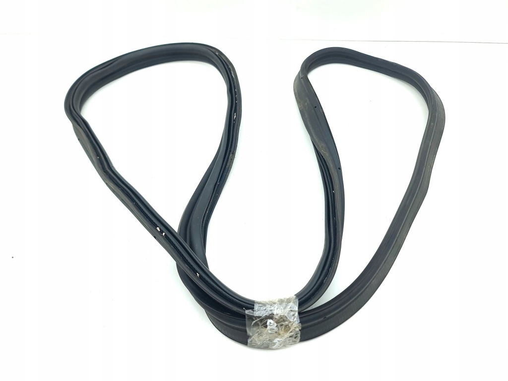 Купить Alfa romeo giulia 2019 прокладка крышки багажника