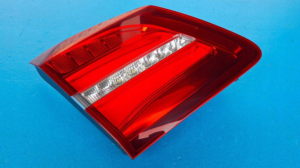 фото №1, Mercedes gls x166 15-19 лампа led левая w крышка