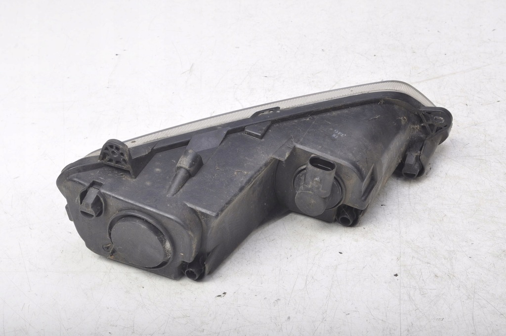 фото №4, Volkswagen passat b7 протитуманна фара правий