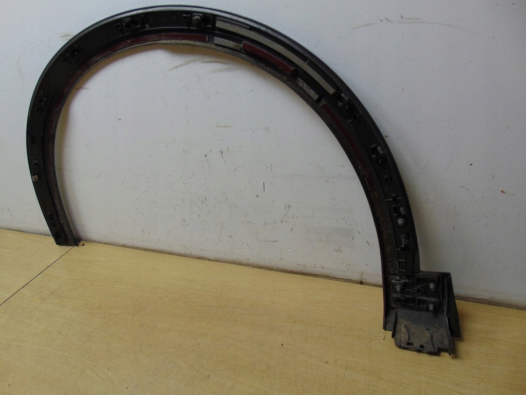 фото №12, Молдинг накладка крыла правый перед audi e-tron 4ke 4ke853713