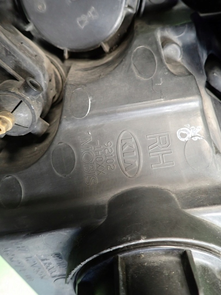 фото №10, Фара правий лампа перед kia ceed i 08r 92102-1h000