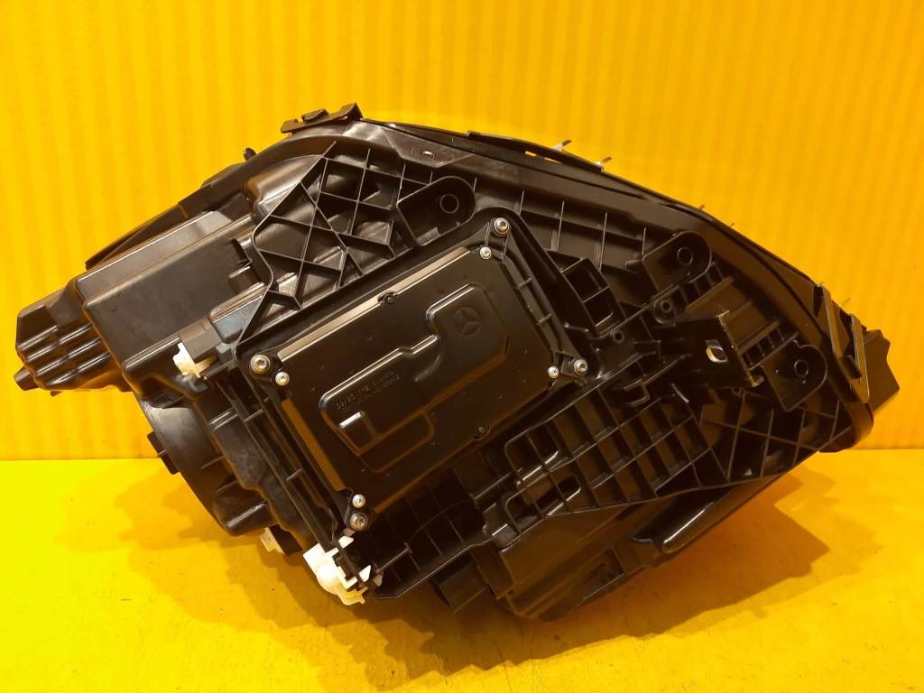 фото №13, Лампа права mercedes gla w247 performance a2479066607 usa