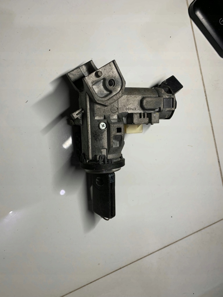 фото №1, Замок зажигания ключ gs1d66938a mazda