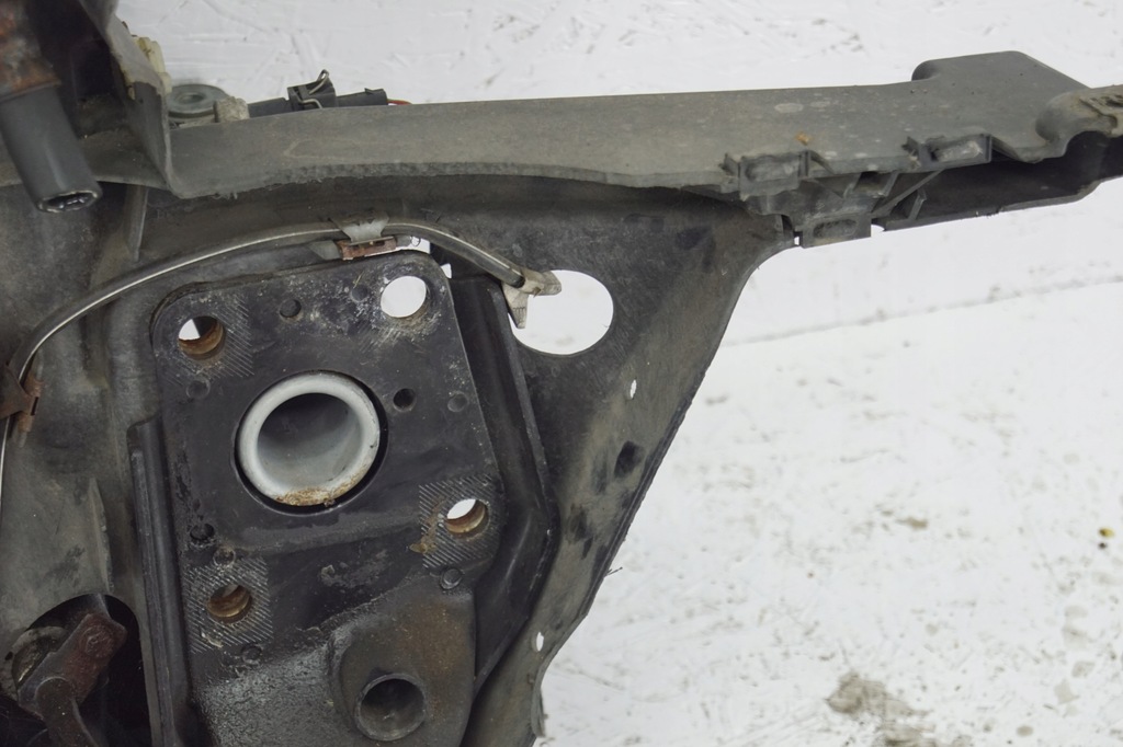 фото №13, Pas передній audi a6 c5 2.5 tdi