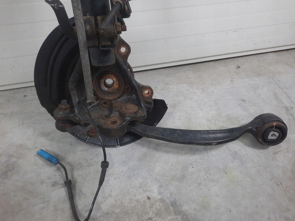 фото №5, Амортизатор поворотний кулак права bmw x1 e84