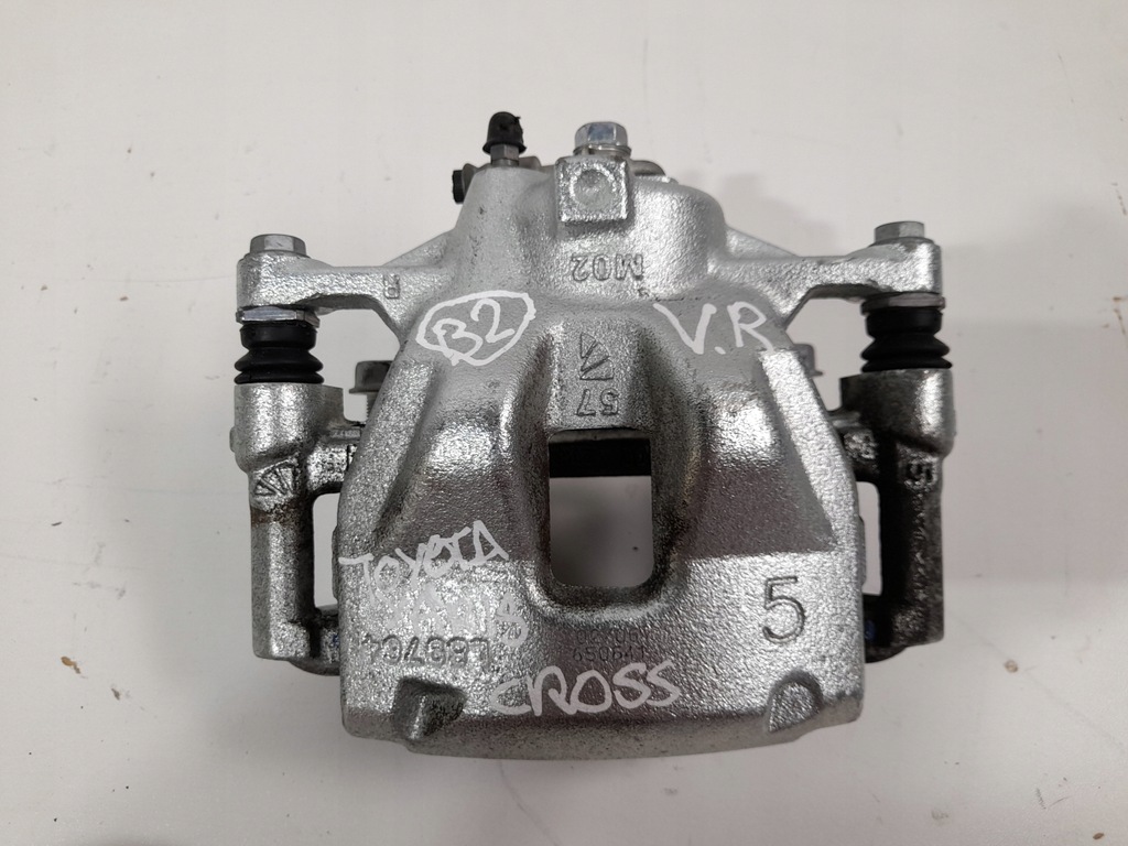 фото №1, Toyota yaris cross суппорт передний правый l89764