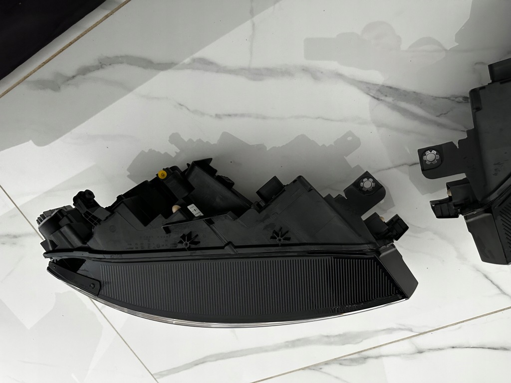 фото №6, Vw id4 id.4 лампа лампи full led iq light 11a941035k 11a941036m перед eu