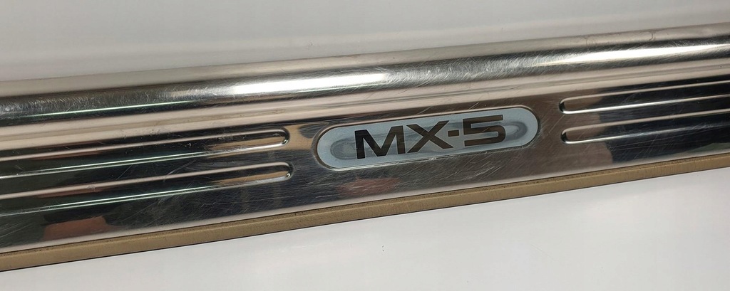 фото №9, Молдинг накладка порог правый перед mazda mx-5 ii nb nc1068710