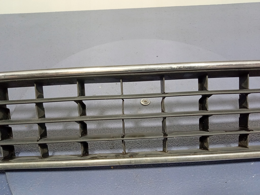 фото №9, Audi a6 s6 c5 4.2 решітка бампера перед 4b3807647