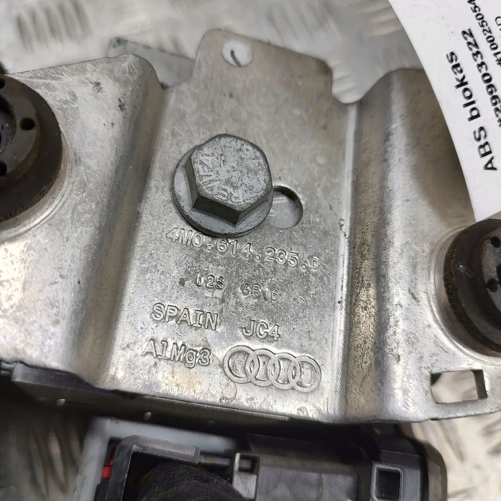 фото №9, Audi q7 4m 2017 насос abs