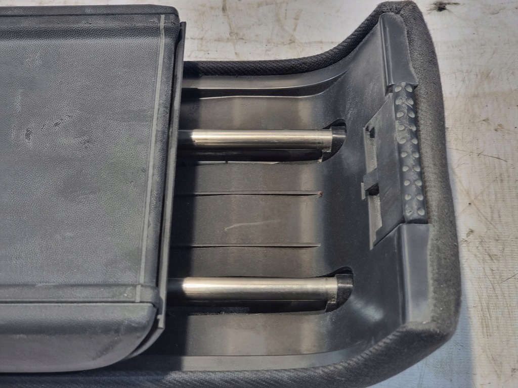 фото №12, Підлокітник оригінальний номер 24443643 opel vectra c 03r