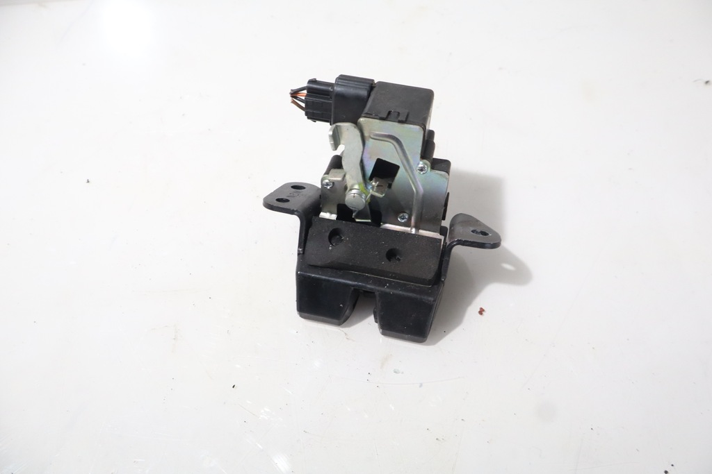 фото №1, Замок кришки багажника hyundai i30 i