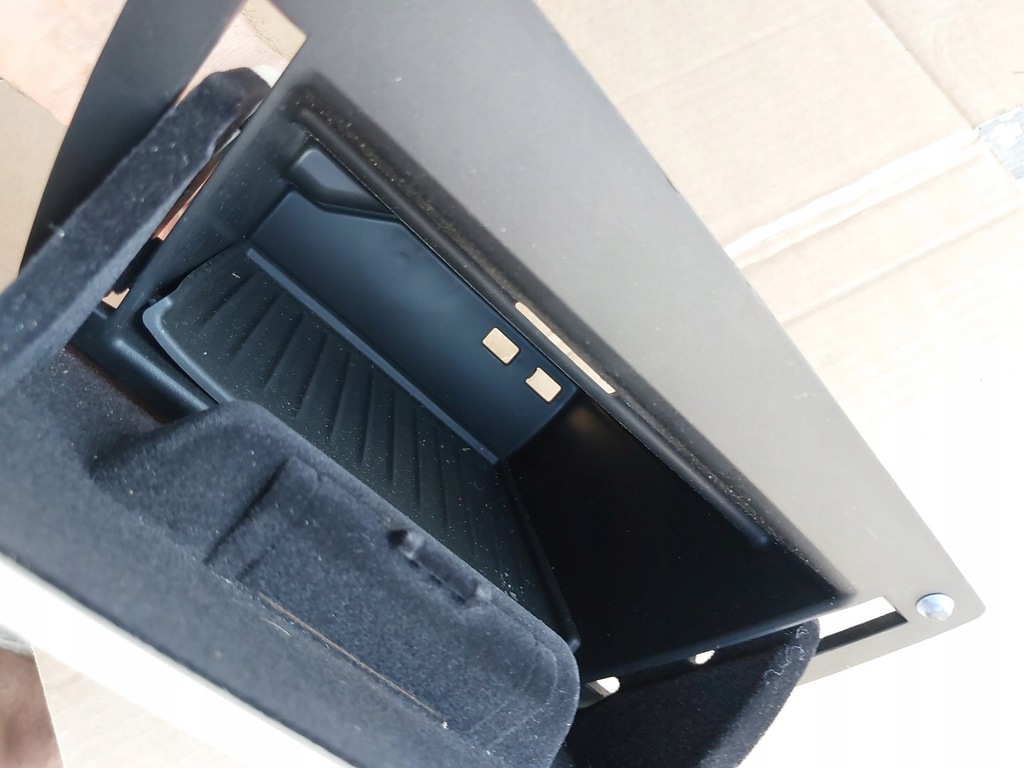 фото №11, 51459262975 бардачок 218 d 110 2019 bmw 2 gran tourer f46