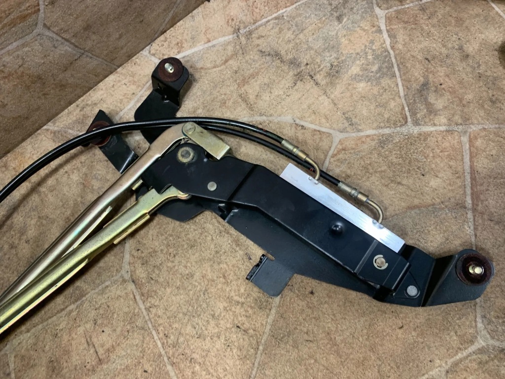 Механизм складывания крыша mercedes-benz sl r230 a2308206510 3.7l бензиновый Доставка