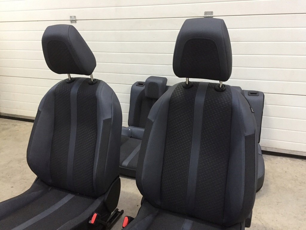 фото №6, Peugeot 2008 ii 2021 сидіння сидіння комплект напівшкіра