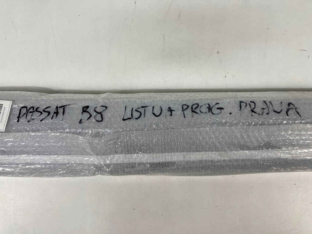 фото №12, Молдинг порог правая vw passat b8 3g0
