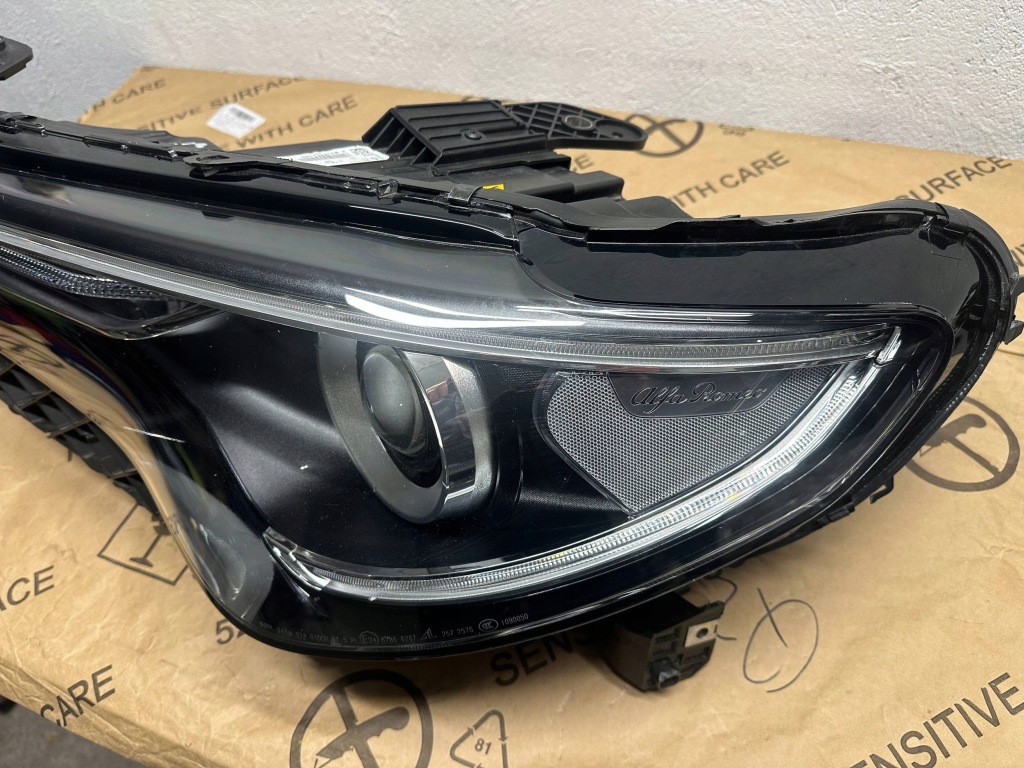 Фара alfa romeo stelvio левый 505639620 Цена