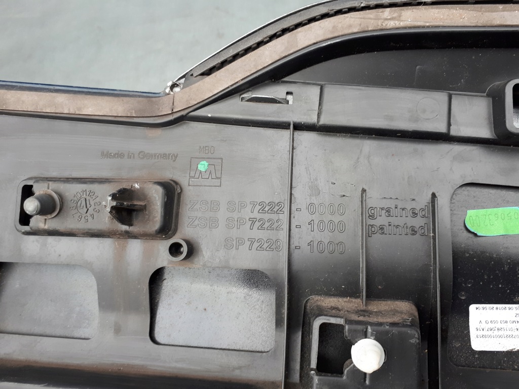 фото №10, Audi q7 4mo 15-19 2015-2019 молдинг левая задняя na дверь зелёный