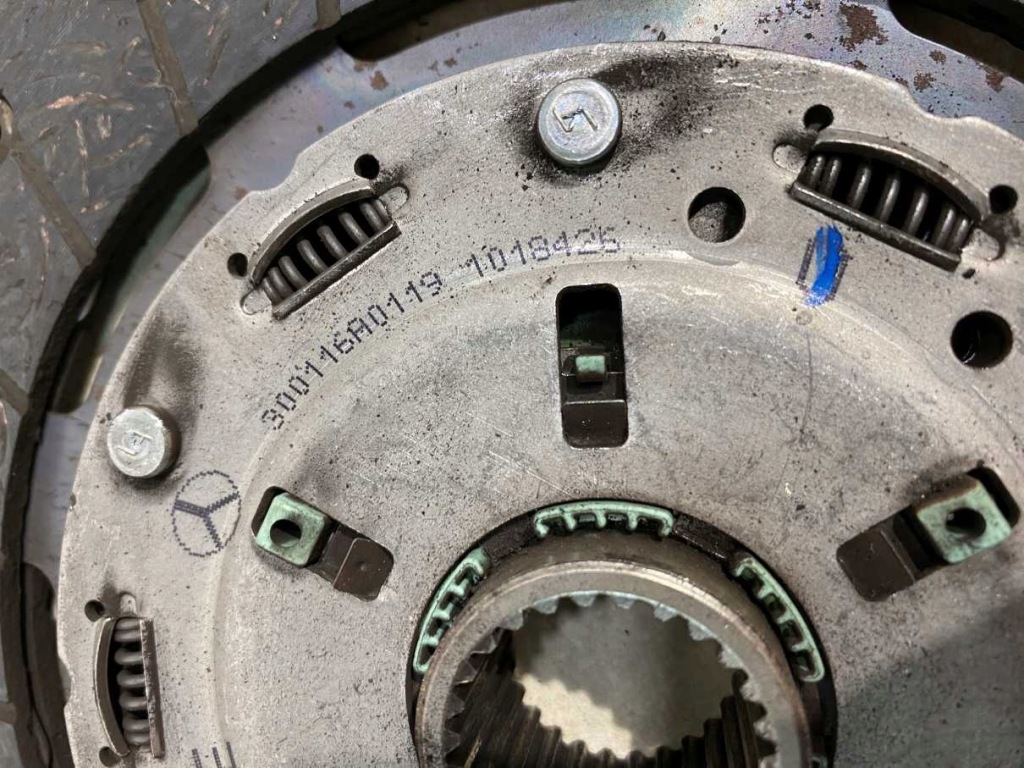 фото №7, Сцепление комплект w176 fl 1.6 a2700300205 a0262500501