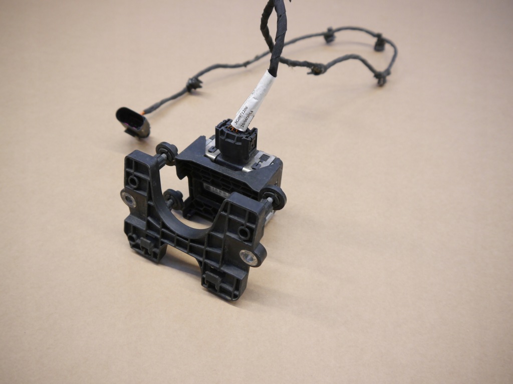 фото №4, Vw passat b8 радар distronic 3q0907561c