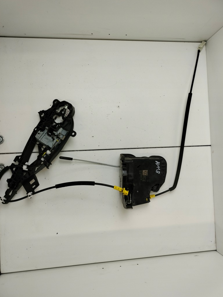 фото №1, Замок дверь правый перед opel astra k kombi 915-c3039072-18s