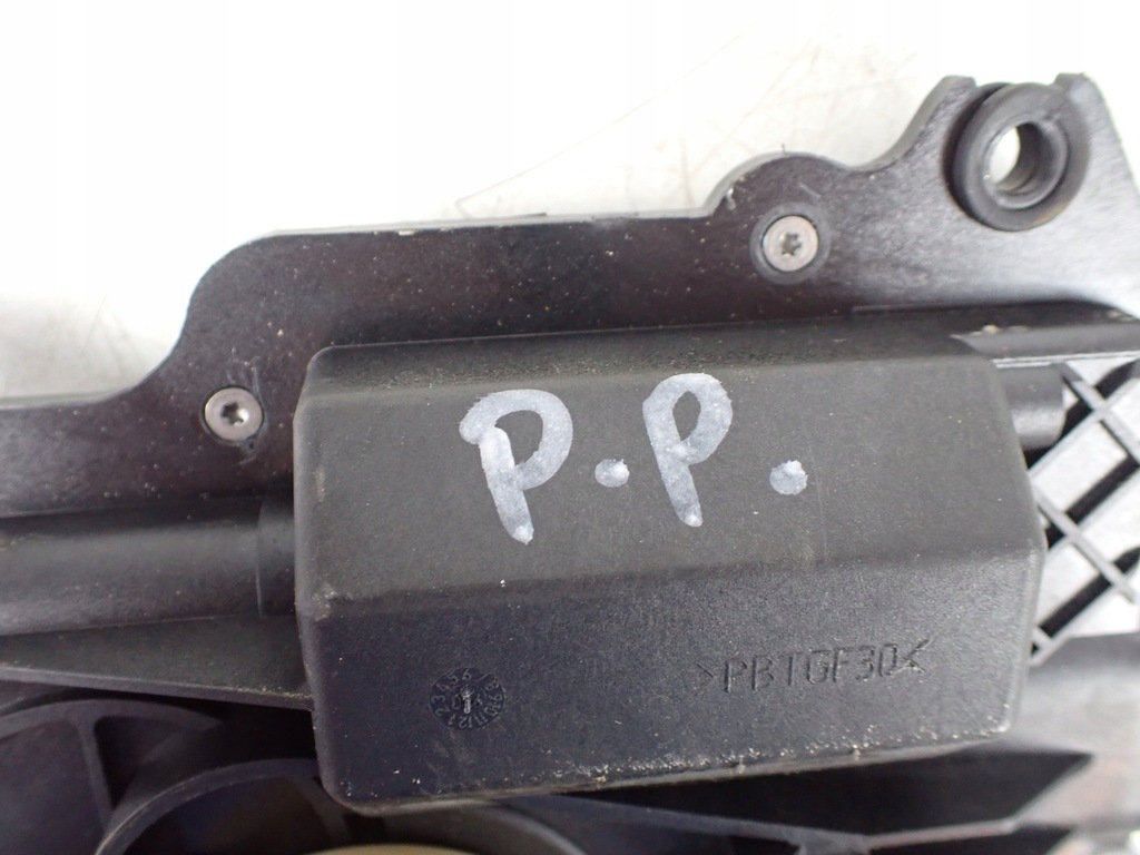 фото №5, Доводчик двері правий перед audi s8 a8 d3 5.2 fsi 4e0837059