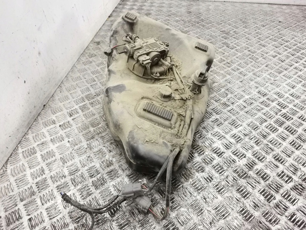 Mazda cx-7 2011 бак adblue Зі Шроту