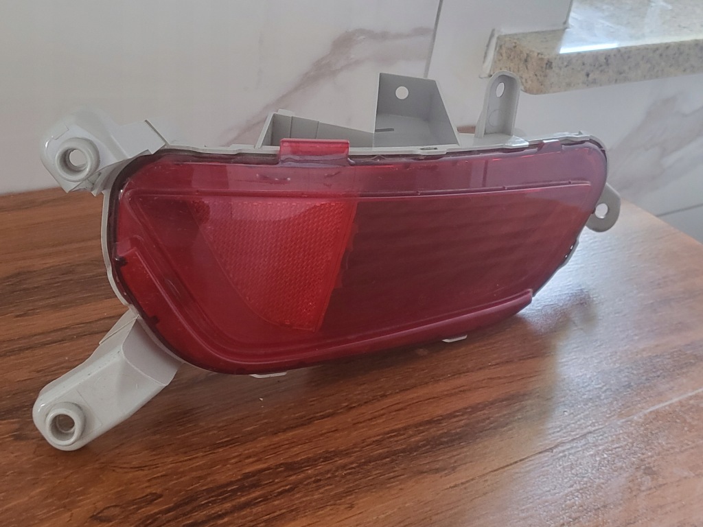 фото №1, Mazda cx3 лампа лампа отражатель противотуманная правый задняя db3e51650 // 1216