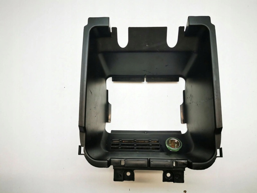 фото №1, Роз'єм 12v перед перед land rover range rover l322 8264232