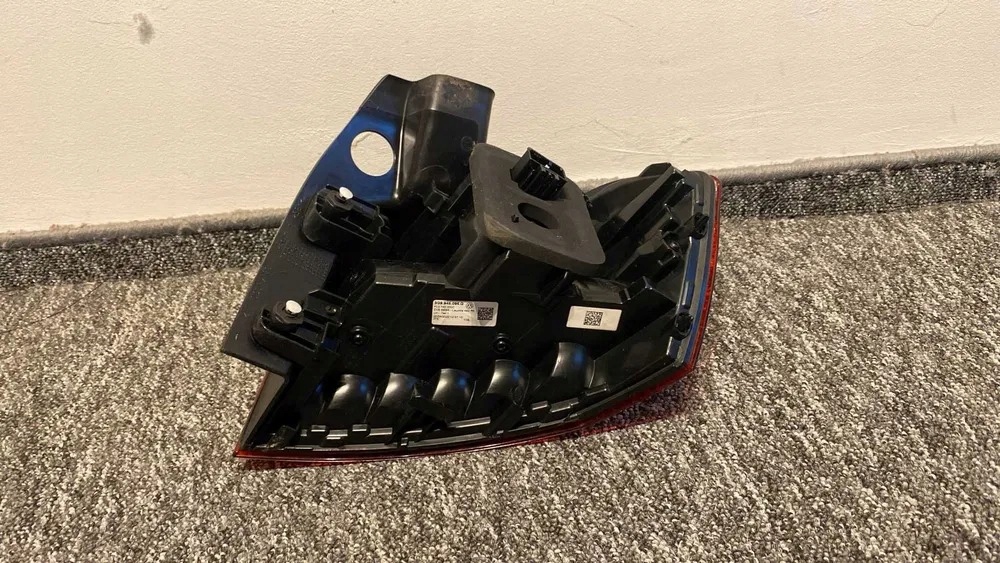 фото №6, Лампа левая задняя vw passat b8 kombi lift