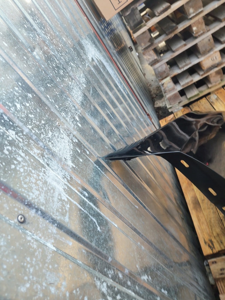 Крыло правый aluminiowy bmw 3 g20/ g21 03.19r- лак 475 blacksapphire Недорого