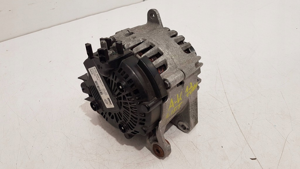 Купить Opel astra k v 5 рестайлинг  1.2 turbo генератор