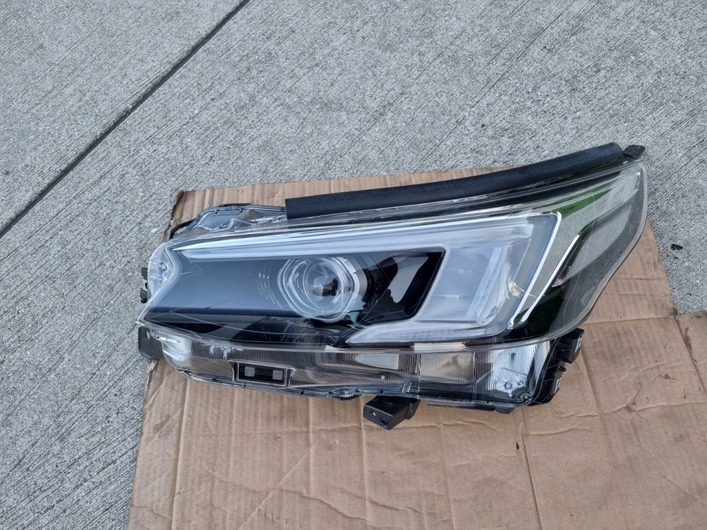 фото №1, Лампа led ліва subaru legacy outback 20-