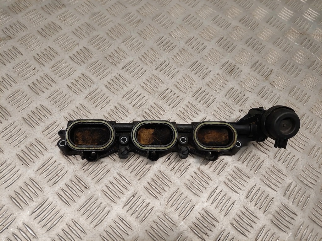 фото №6, Audi q7 4m 06e133110 po правая коллекторы впускные