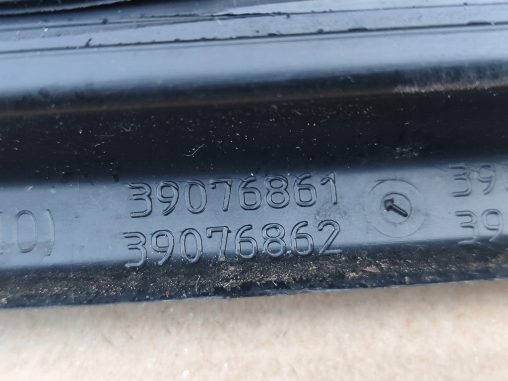 Opel astra k v универсал 2016r стекло кузовная левая задний Киев