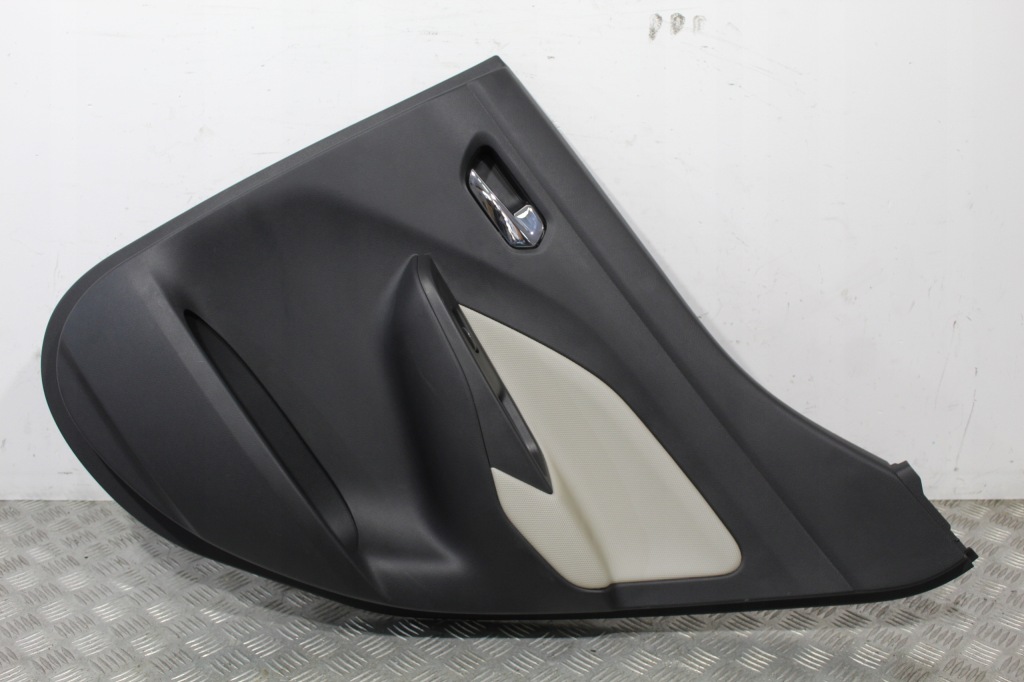 фото №1, Обшивка дверь правый задняя micra v 5 k14