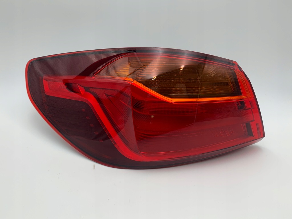 фото №1, Bmw 1 f40 лампа левый задняя idealna low 7450641