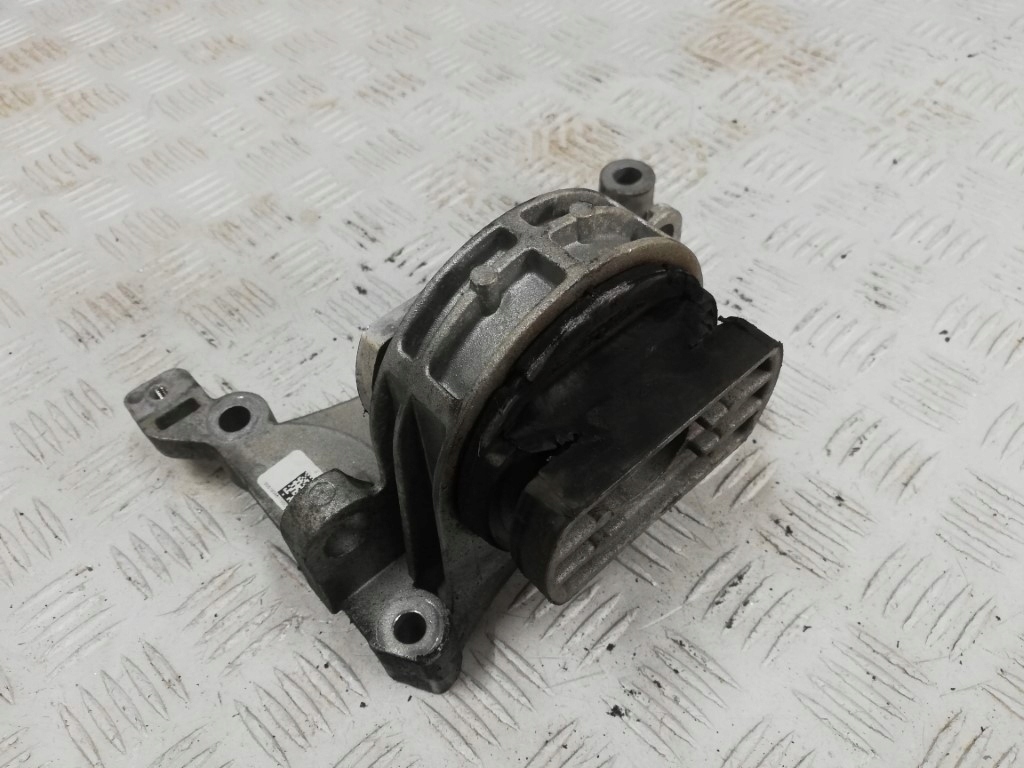 фото №6, Alfa romeo mito 0.9 кронштейн подушка двигуна