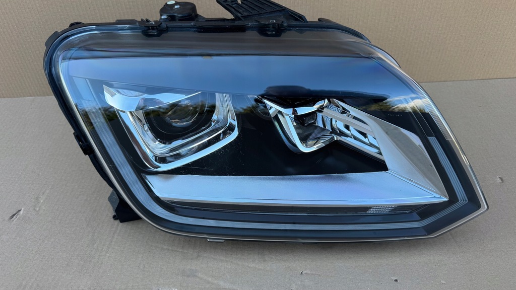 фото №1, Лампа vw amarok 2h1 lift ксенон правая перед передняя