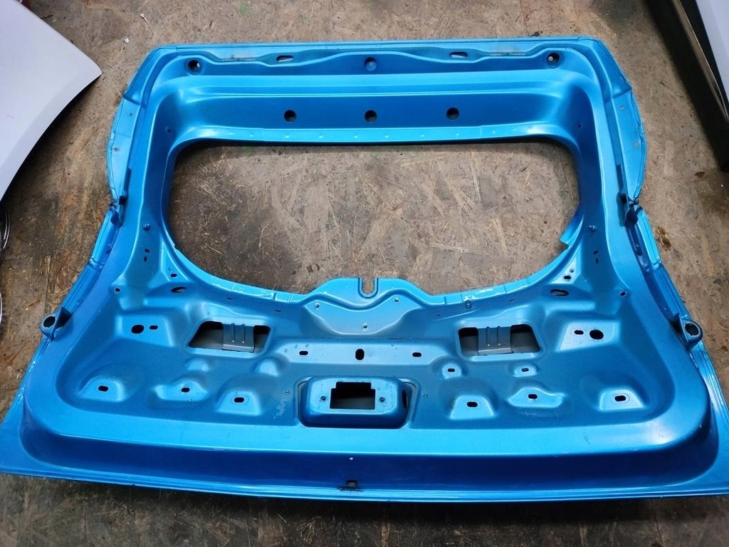 фото №3, Крышка багажника задняя renault captur лак заводской