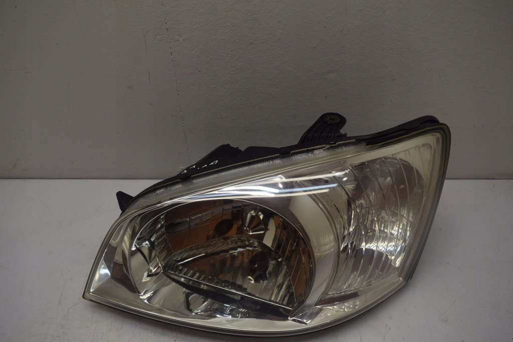 фото №5, Hyundai getz лампа левый перед 92101-1cxxx