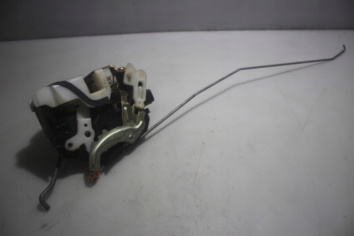 фото №1, Замок правий задня двері mitsubishi outlander i