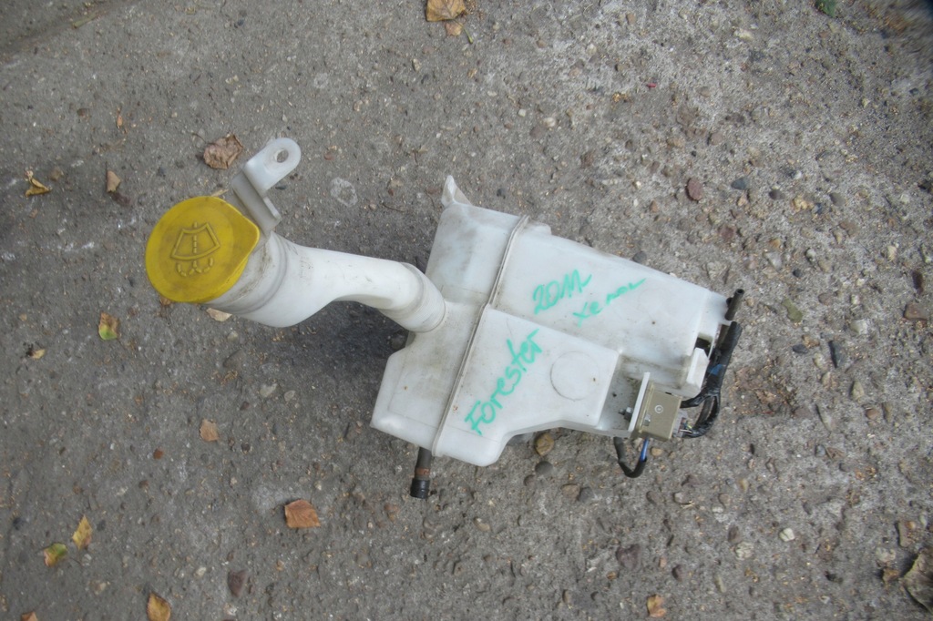 фото №1, Subaru forester 2.0d бачок омывателя