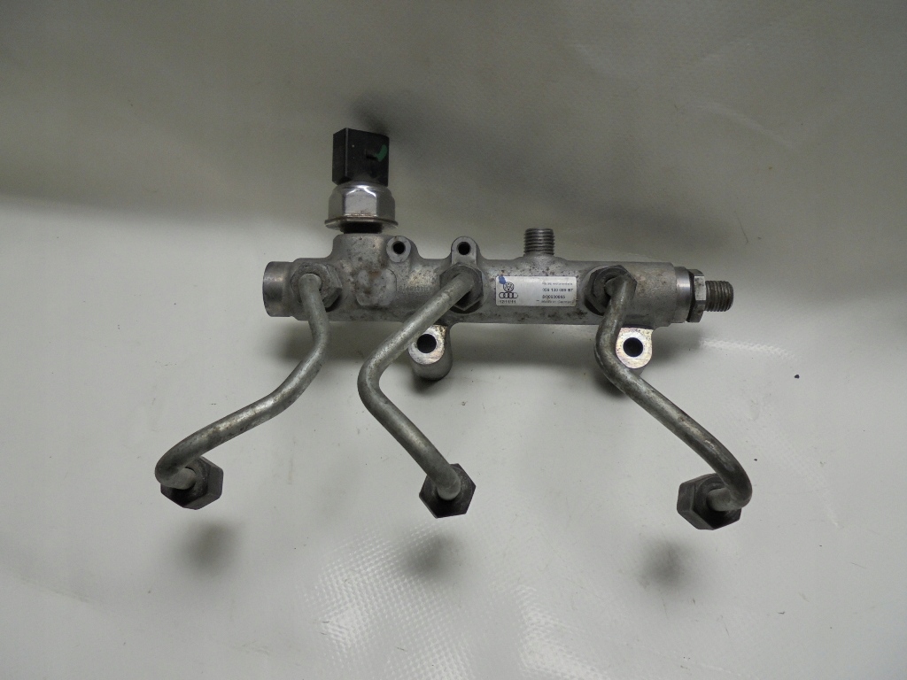 фото №8, Молдинг впрыскная трубка датчик audi a4 a5 q5 q5 a6 059130089bt 05a906051