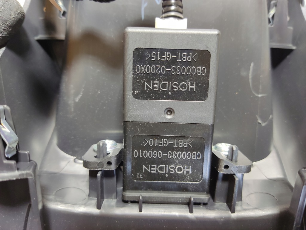 фото №7, Nissan juke ii f16 туннель бардачок разъём usb